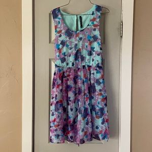 Flowy multicolored dress